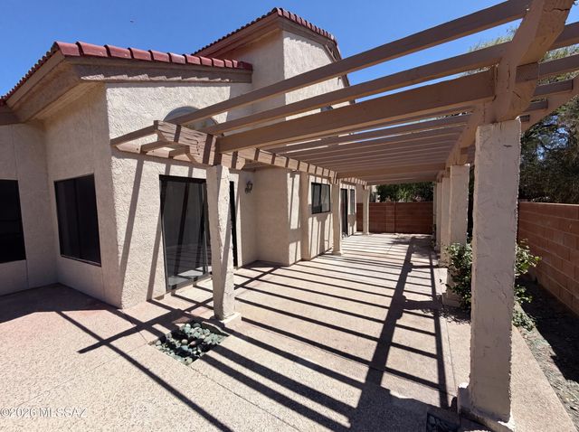 642 W Cassidy Place, Tucson, AZ 85737