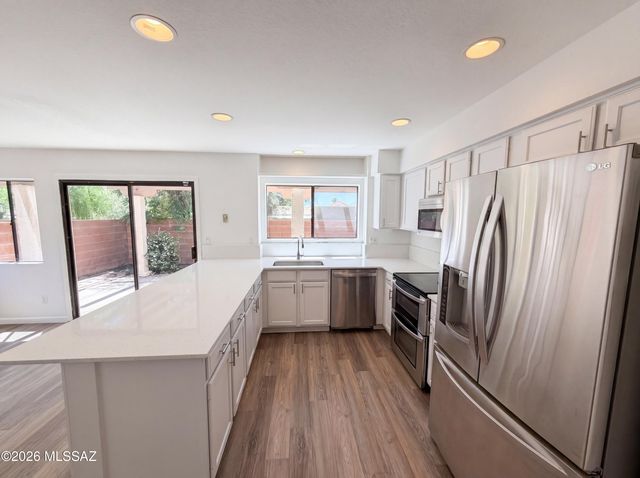 642 W Cassidy Place, Tucson, AZ 85737