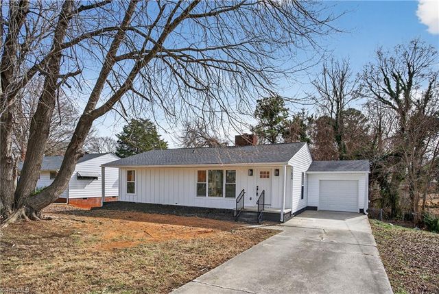 1604 Lexington Avenue E, High Point, NC 27262