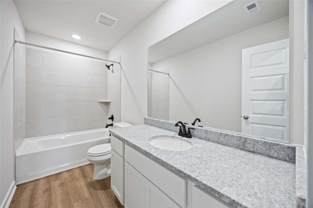 1137 Westfork Drive, Sealy, TX 77303