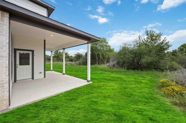 1137 Westfork Drive, Sealy, TX 77303