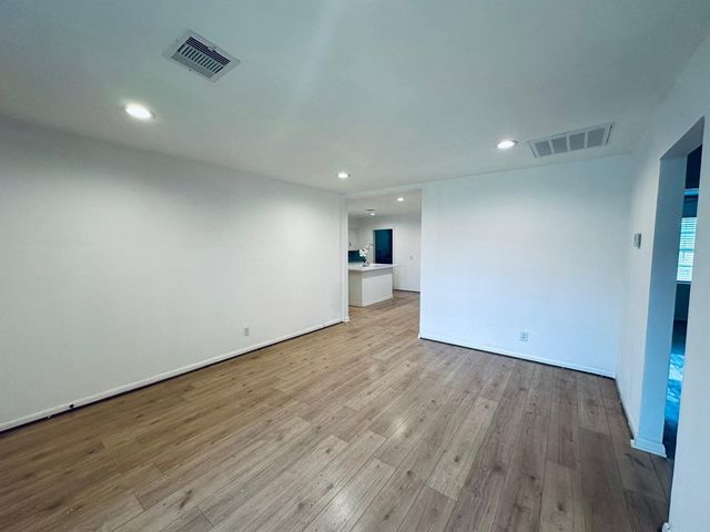 4410 Billingsley Street, Houston, TX 77009