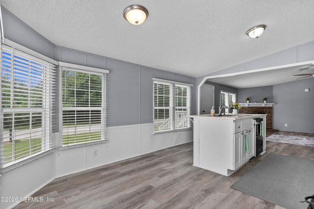 375 RUTHA MAE BROWN Drive, Baldwin, FL 32234