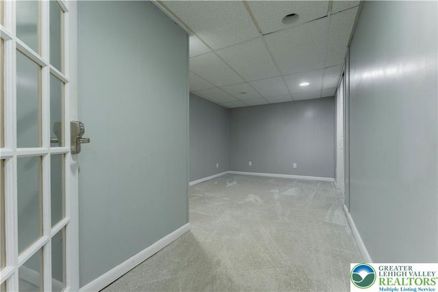 345 South Whitfield Street, Nazareth Boro, PA 18064