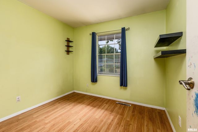 309 S Plover Drive, Carbondale, IL 62901