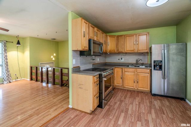 309 S Plover Drive, Carbondale, IL 62901