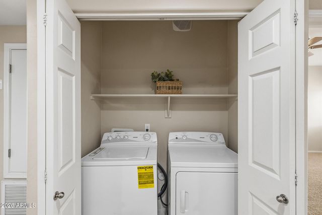 21655 N 36TH Avenue 106, Glendale, AZ 85308