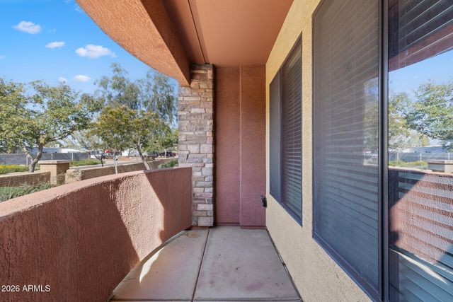 21655 N 36TH Avenue 106, Glendale, AZ 85308
