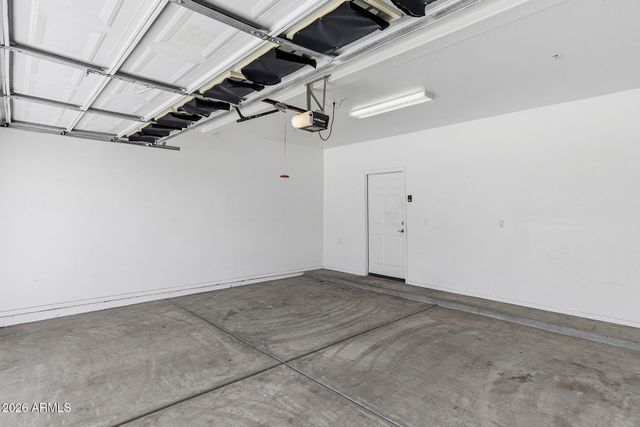 21655 N 36TH Avenue 106, Glendale, AZ 85308