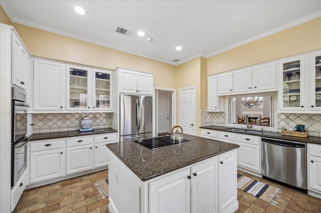 1830 Breezin Court, The Woodlands, TX 77380