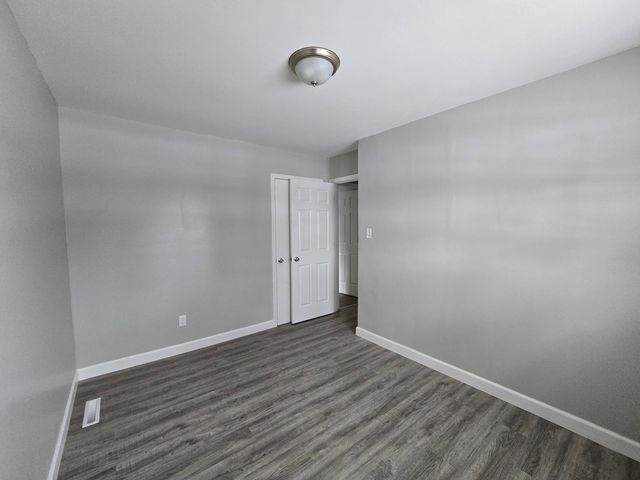 1044 Hobart Street, Gary, IN 46406