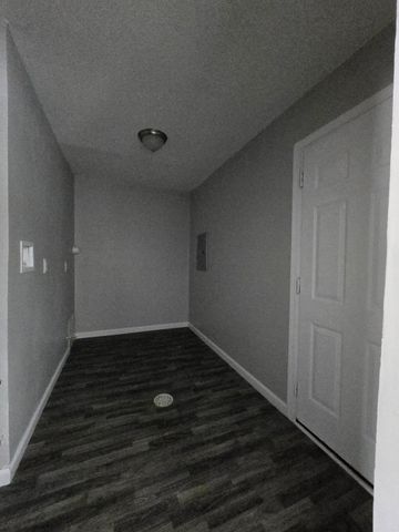 1044 Hobart Street, Gary, IN 46406