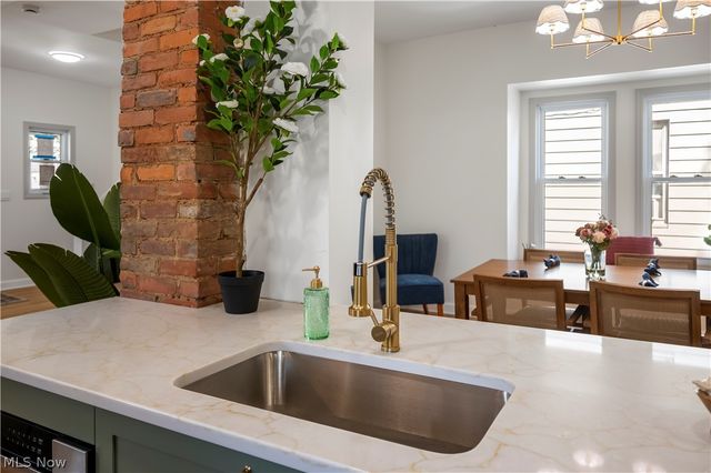 3839 Woodbridge Avenue, Cleveland, OH 44109