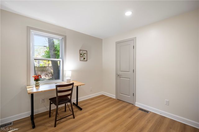 3839 Woodbridge Avenue, Cleveland, OH 44109