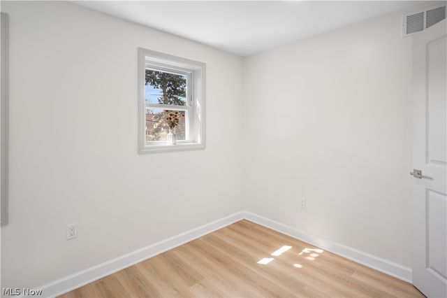 3839 Woodbridge Avenue, Cleveland, OH 44109