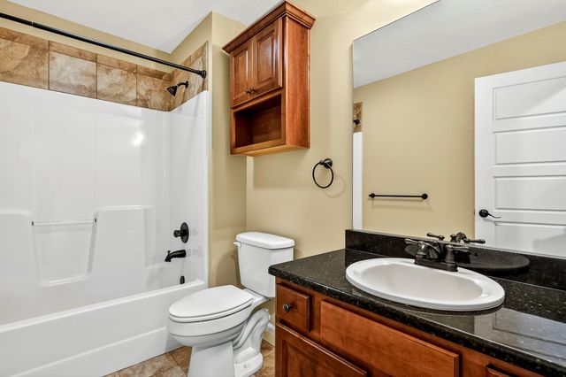 4479 E Summerfield Drive, Springfield, MO 65802