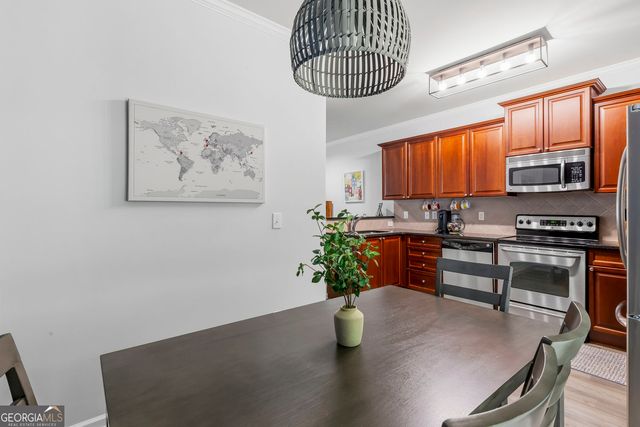 1472 Liberty Parkway NW, Atlanta, GA 30318