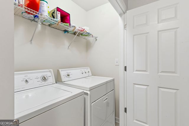 1472 Liberty Parkway NW, Atlanta, GA 30318