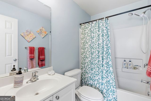 1472 Liberty Parkway NW, Atlanta, GA 30318