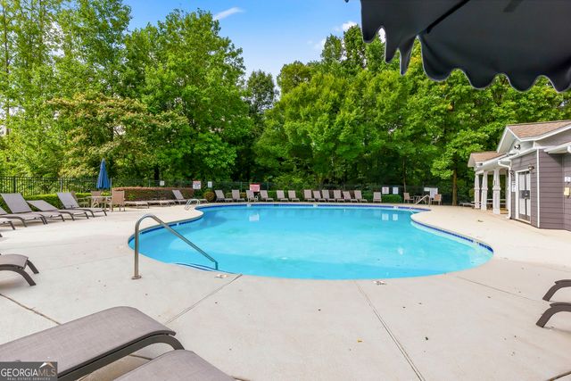 1472 Liberty Parkway NW, Atlanta, GA 30318