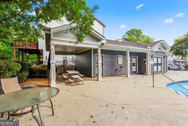 1472 Liberty Parkway NW, Atlanta, GA 30318