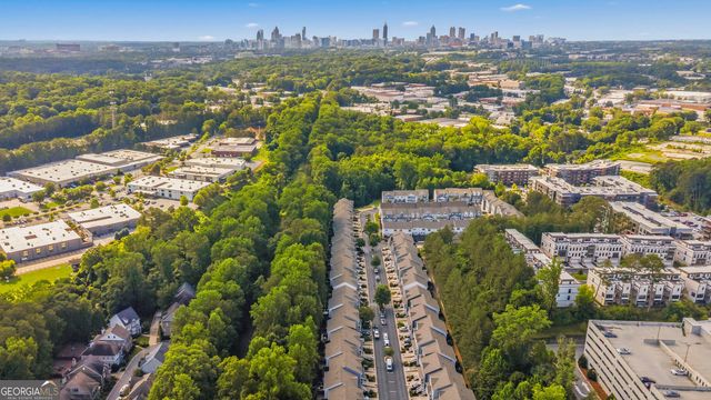 1472 Liberty Parkway NW, Atlanta, GA 30318