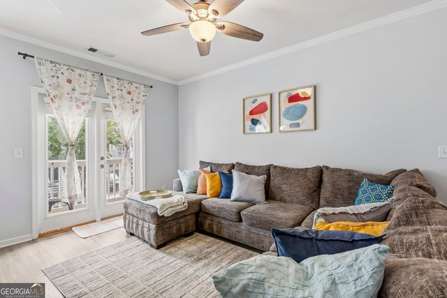 1472 Liberty Parkway NW, Atlanta, GA 30318