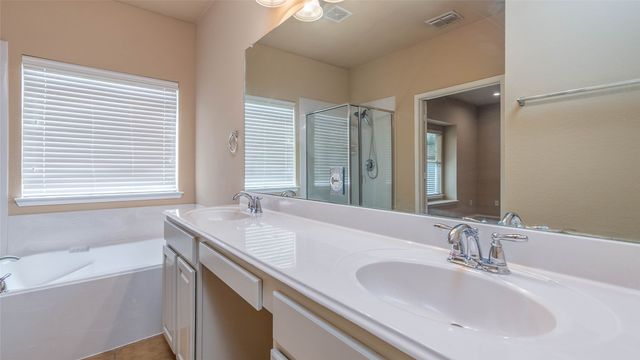 1405 Samantha Creek Drive, Little Elm, TX 75068