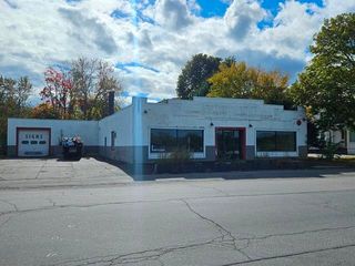 130 Rockingham Street, Rockingham, VT 05101