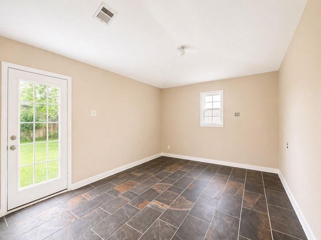 8069 Juliabora Street, Houston, TX 77017