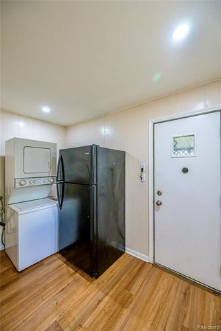 3226 Grayson Street, Ferndale, MI 48220