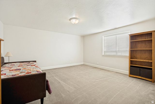 2321 E MAKENNA CT, Holladay, UT 84117