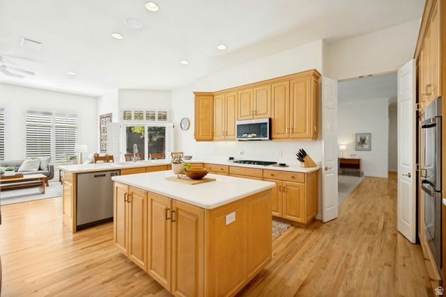 2321 E MAKENNA CT, Holladay, UT 84117