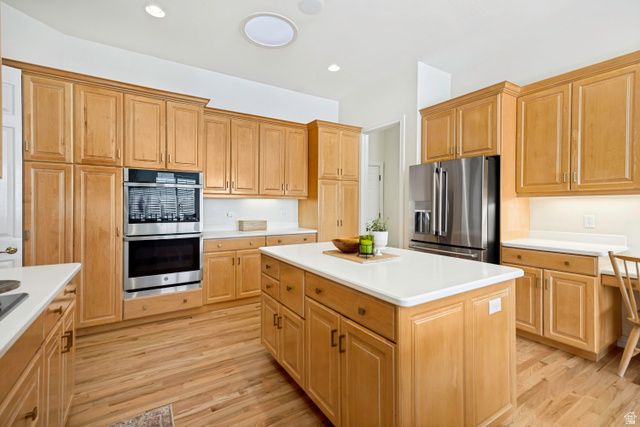 2321 E MAKENNA CT, Holladay, UT 84117