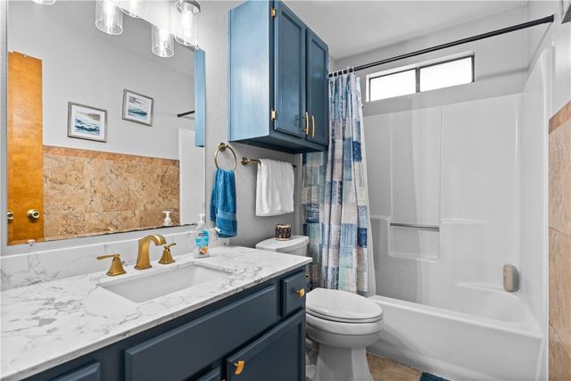 2709 Parkgreen Dr, Corpus Christi, TX 78414