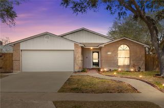 2709 Parkgreen Dr, Corpus Christi, TX 78414