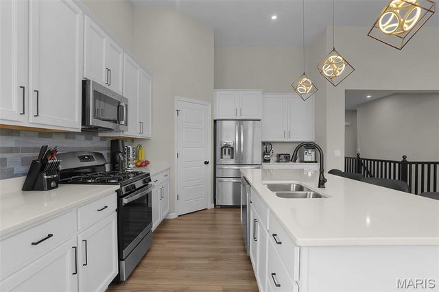 120 Cardow Drive, O'fallon, MO 63368