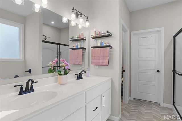 120 Cardow Drive, O'fallon, MO 63368