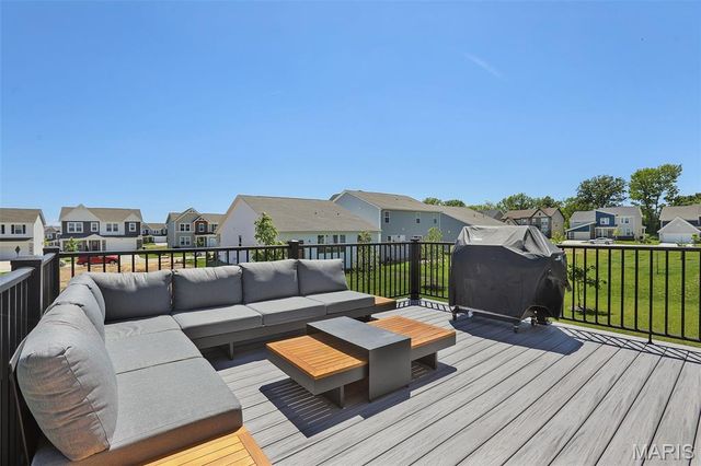 120 Cardow Drive, O'fallon, MO 63368