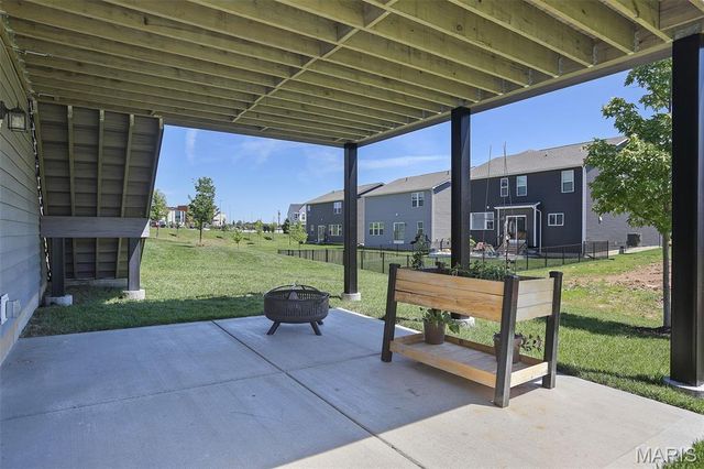 120 Cardow Drive, O'fallon, MO 63368