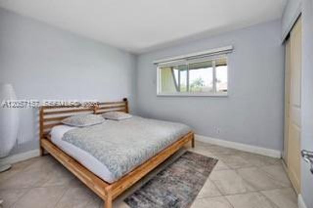 6709 N Kendall Dr 219, Pinecrest, FL 33156