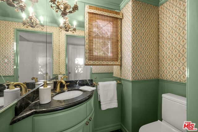 834 Devon Avenue, Los Angeles, CA 90024