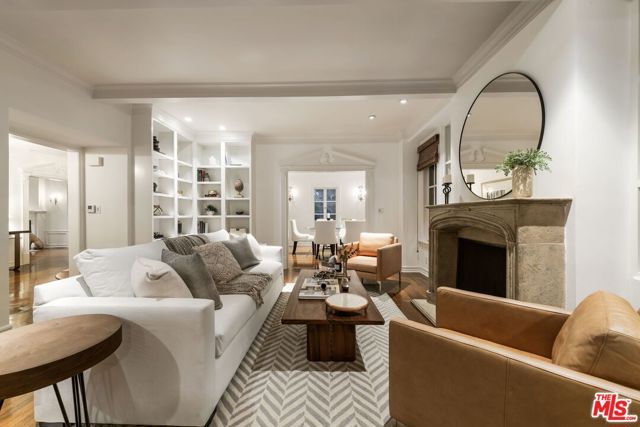 834 Devon Avenue, Los Angeles, CA 90024