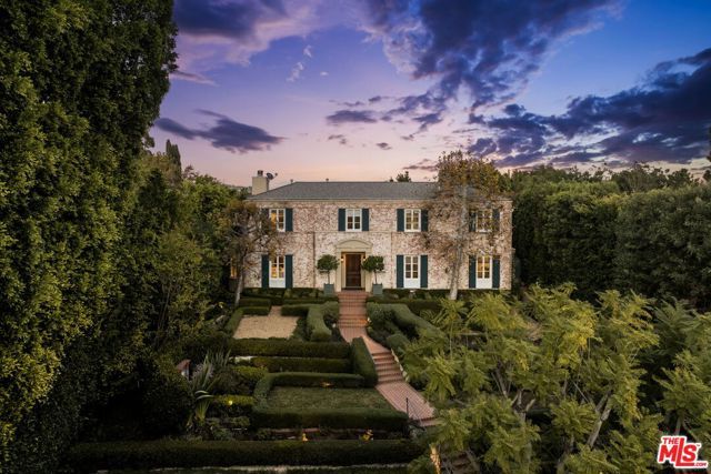 834 Devon Avenue, Los Angeles, CA 90024