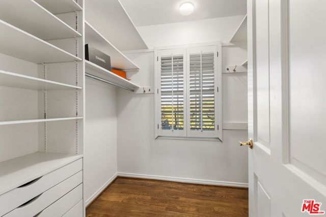 834 Devon Avenue, Los Angeles, CA 90024