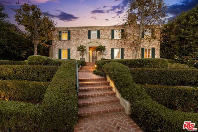 834 Devon Avenue, Los Angeles, CA 90024