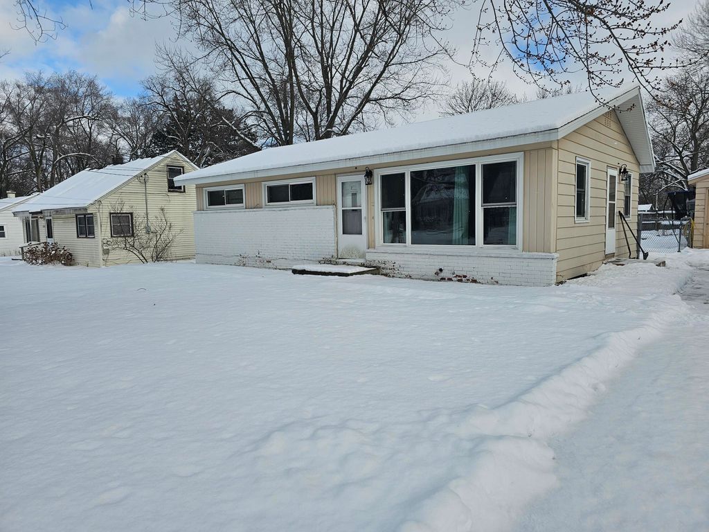 3820 Mallory Avenue SW, Wyoming, MI 49519
