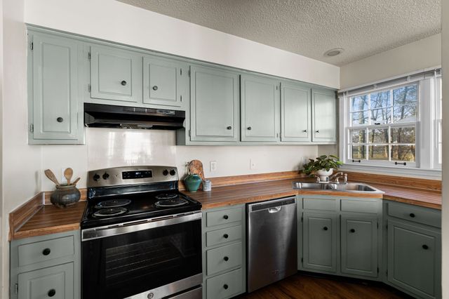 904 Candlewick Ct, Madison, TN 37115