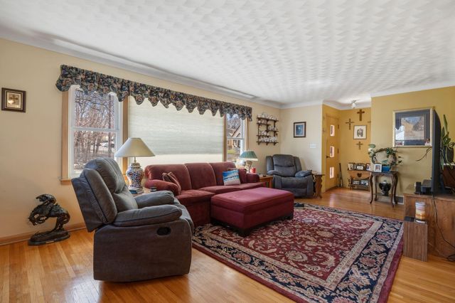 205 Baker Street W, Saint Paul, MN 55107