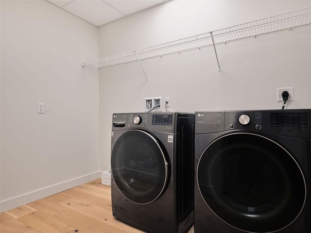 44 East Ave 4201, Austin, TX 78701